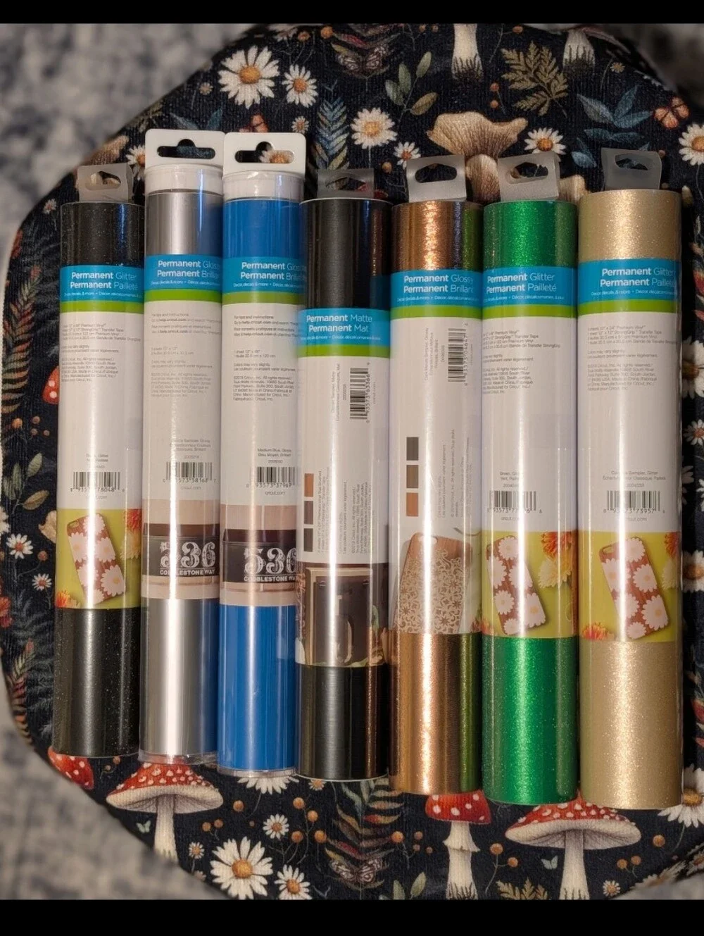 🆕 Cricut Bundle Of 7 Packs Of Premium Permanent Assorted Vinyl Rolls